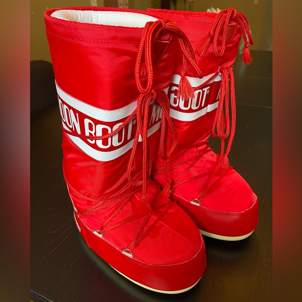 Moon Boot ICON RED NYLON BOOTS